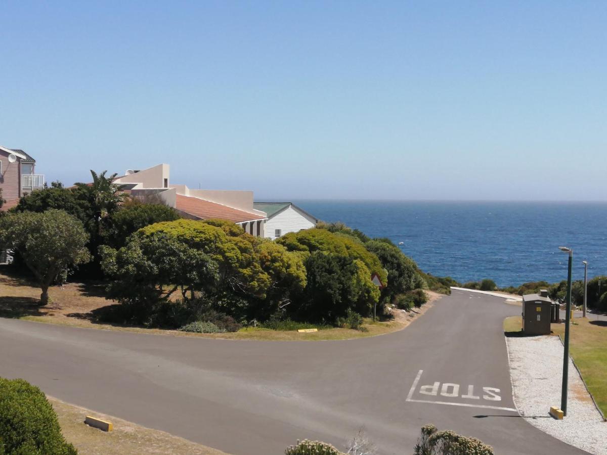 Whale Of A Time Gansbaai Exterior foto